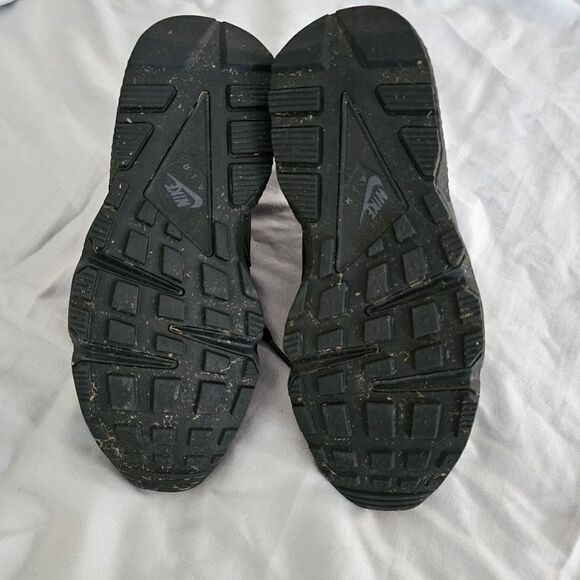 Nike Air ladies sneakers size 7.5 - Picture 7 of 11